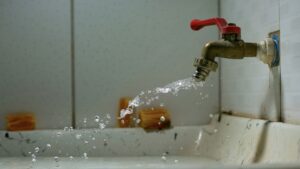 Water splashing from a faucet
