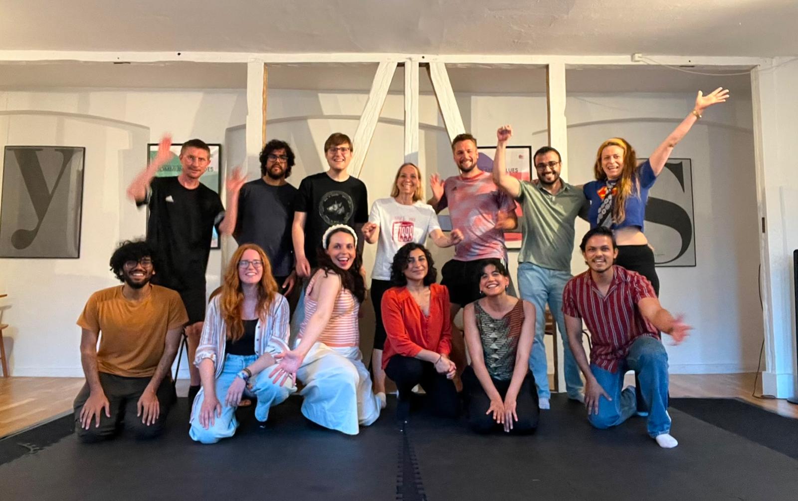 Headline image Group of people posing for a photo